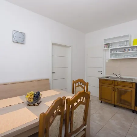 Sophie شقة سبليت